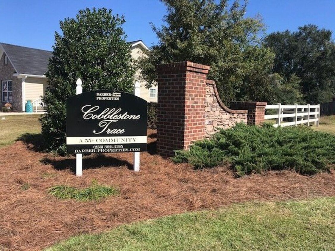 Primary Photo - Cobblestone Trace- Oxford's Premier 55+ Co...