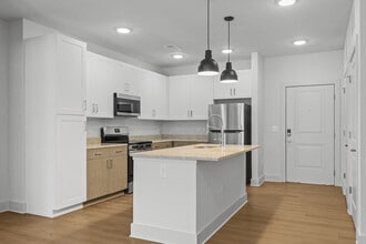 Building Photo - Rovena at Mt. Zion