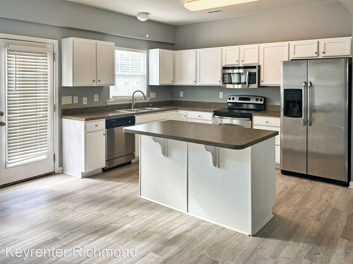 Foto principal - 3 br, 2.5 bath House - 3947 Beethoven Court