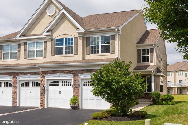 Building Photo - 2604 Rockledge Ct