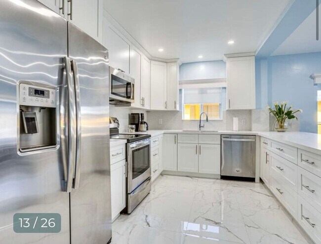 Foto del edificio - Beautiful Newly Renovated 3-Bed, 2-Bath Ho...