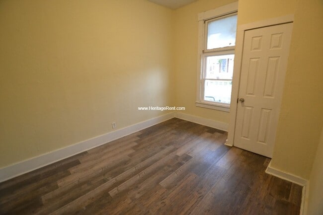 Foto del edificio - Recently updated 3 bed 1 bath in hamilton