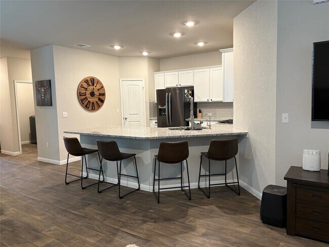Foto del edificio - 505 Rainmaker Ln