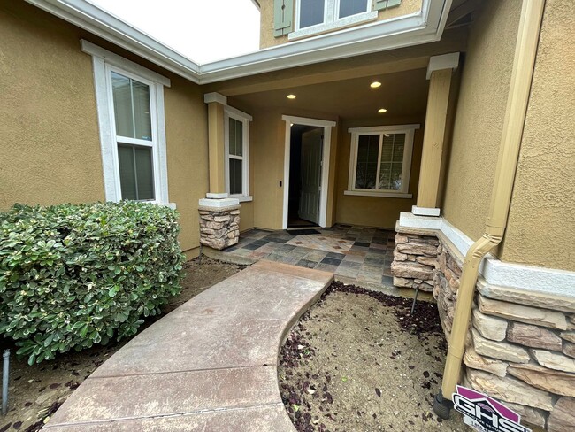 Building Photo - 1390 Mendocino Creek Dr