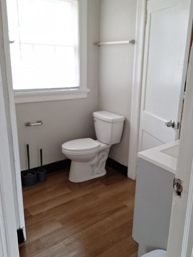 Foto del edificio - 15th Ave 2019**Raymer