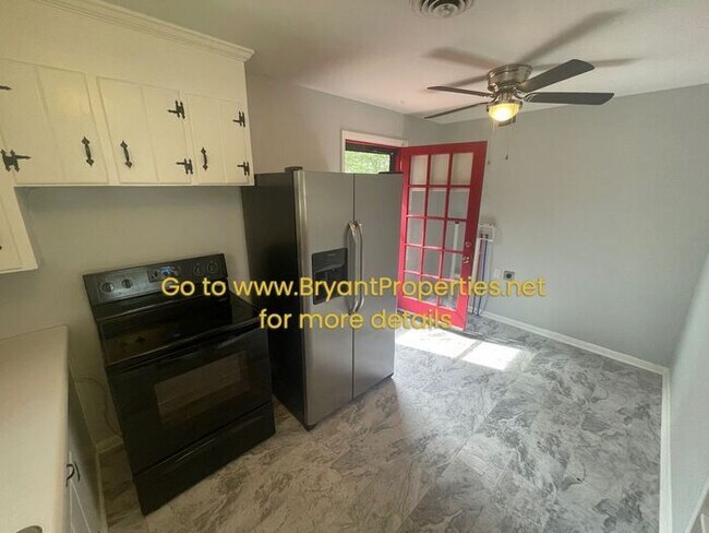 Foto del edificio - 808-A Bettie Dr - Old Hickory, TN 37138