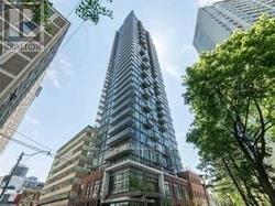 Building Photo - 75 St Nicholas St