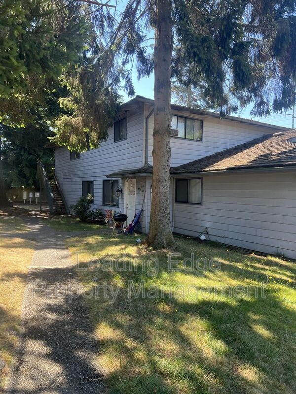 7709 Timber Hill Dr, Everett, WA 98203