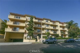 Building Photo - 11911 Mayfield Ave