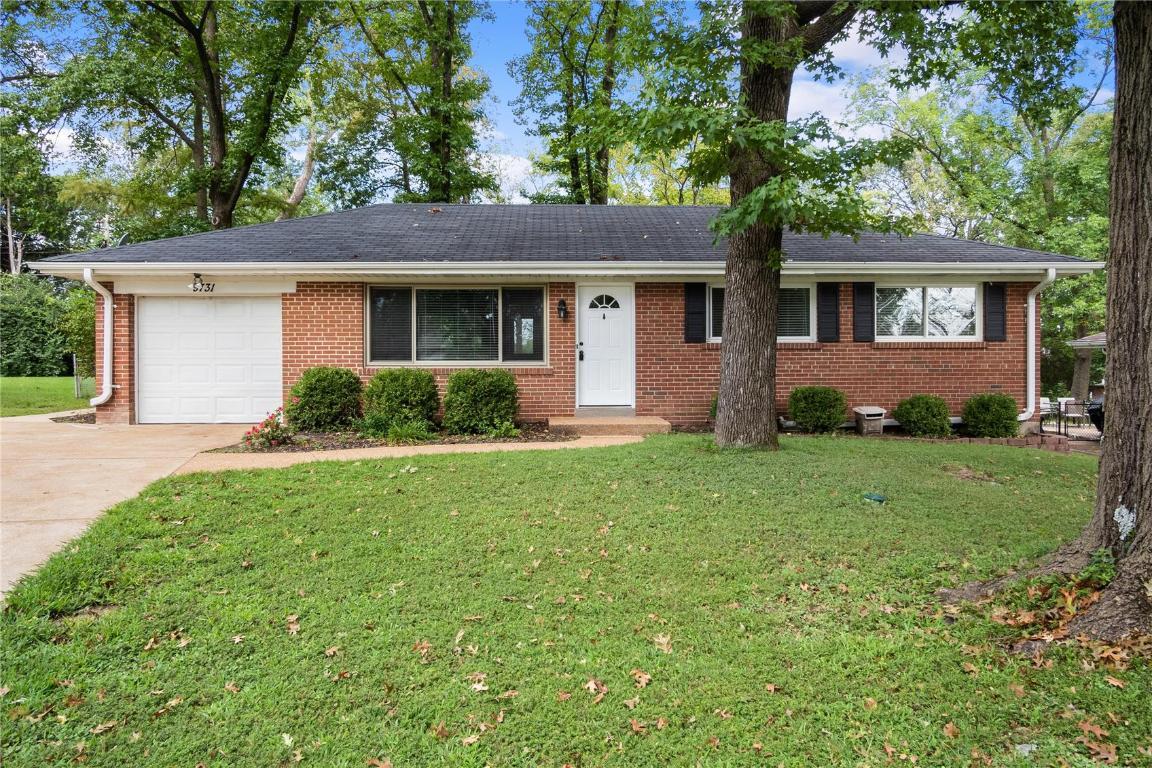 Foto principal - 9731 Twincrest Dr