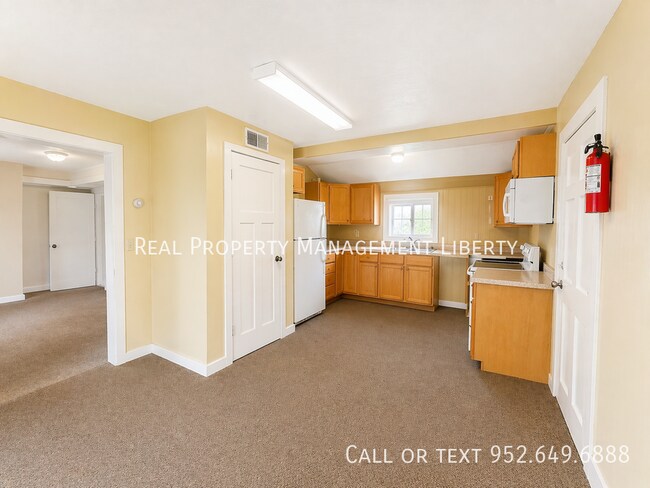Foto del edificio - 412 N Cedar St