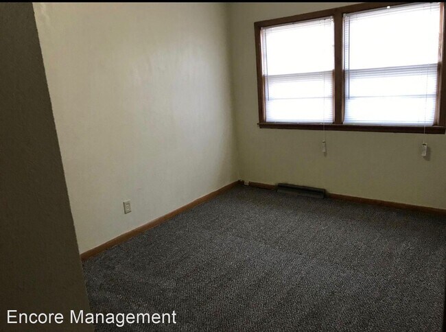Foto del edificio - 2 br, 1 bath House - 813 S. Hillcrest