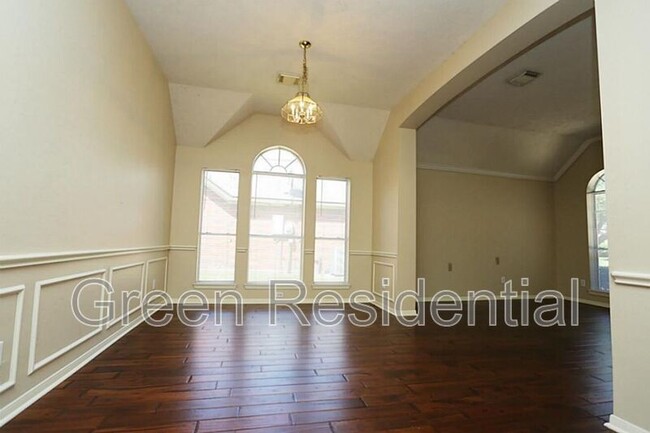Foto del edificio - 1718 Calmar Dr