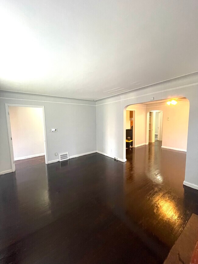 Foto del edificio - 15751 Asbury Park