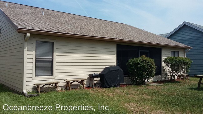 Building Photo - 790 Pine Shores Cir