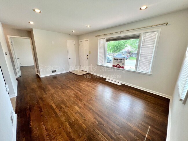 Foto del edificio - 1235 S Patton Ct