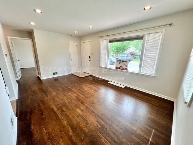 Photo - 1235 S Patton Ct House