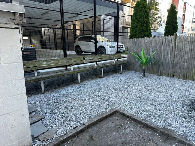Foto del edificio - Charming 1 Bedroom-No Broker Fee