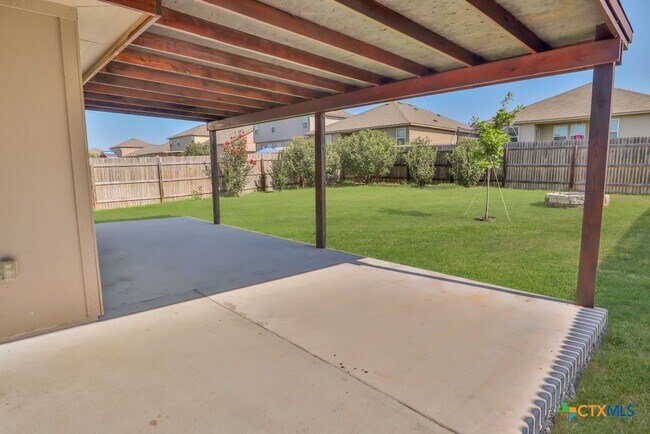 Building Photo - 1560 Gateshead Dr
