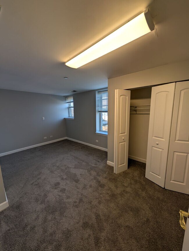 Foto del edificio - 7534 N Claremont Ave