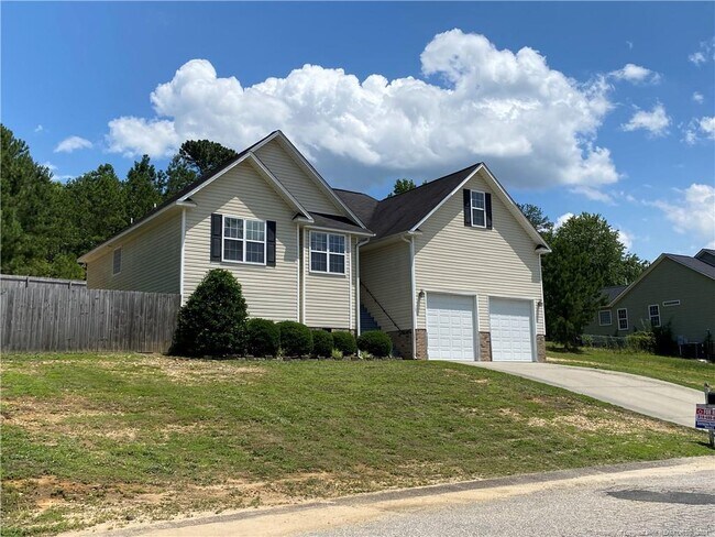 Foto del edificio - 369 Colonial Hills Dr