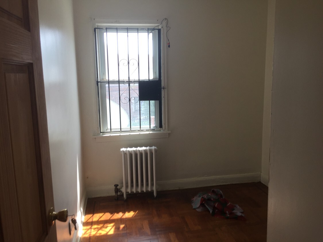 Foto principal - 136-14-114 Hillside Avenue