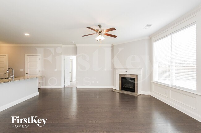 Foto del edificio - 4072 Park Crossings Dr