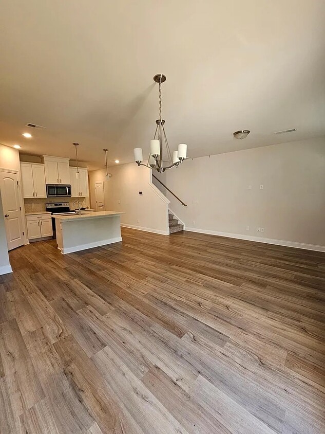 Foto del edificio - 816 Arrington Way