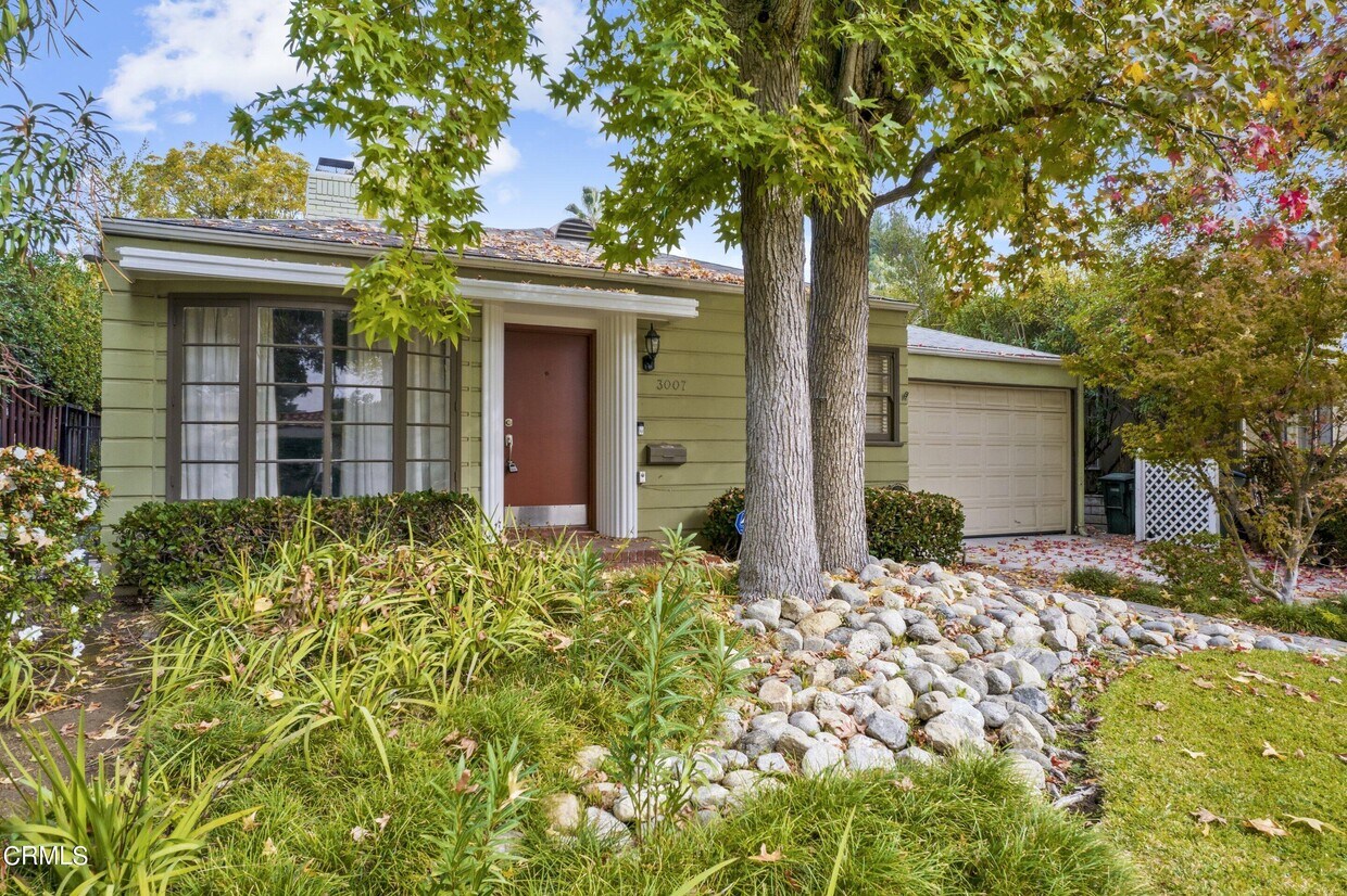 Primary Photo - 3007 Millicent Way