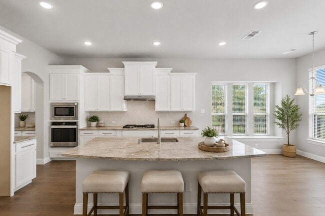 Photo - 138 Spanish Bluebell DR Unit House