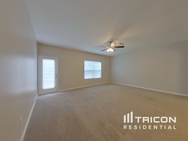 Foto del edificio - 8221 Midas Lane Locust NC