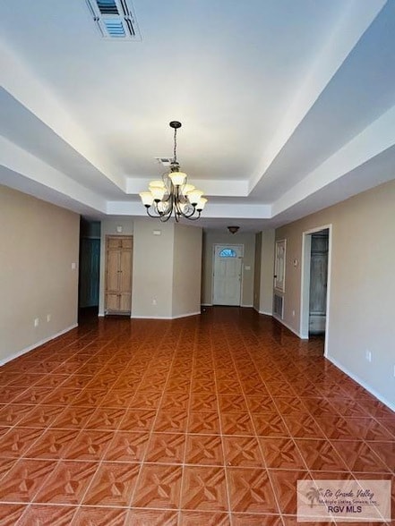 Foto del edificio - 944 Alta Mesa Blvd