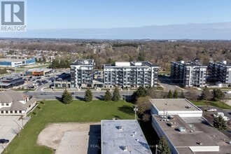 Building Photo - 251 Northfield Dr E