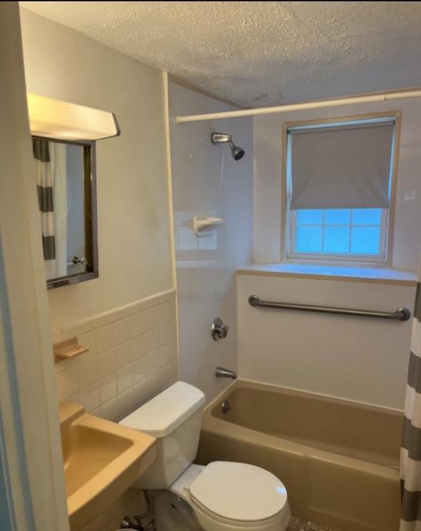 Photo - 157 Stone St. House