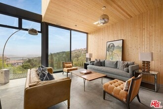 Building Photo - 20485 Medley Ln