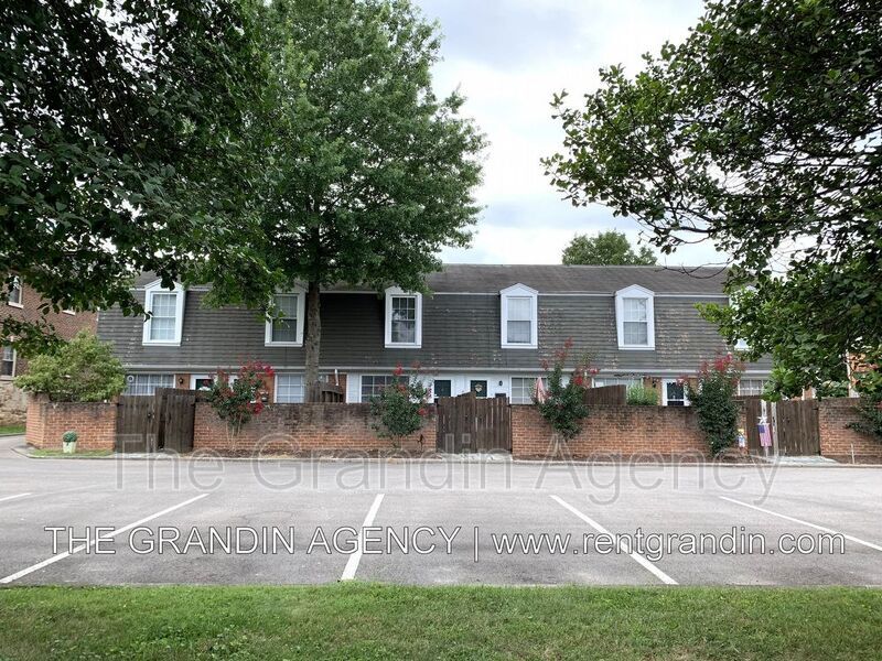 Foto principal - 1809 Grandin Rd SW