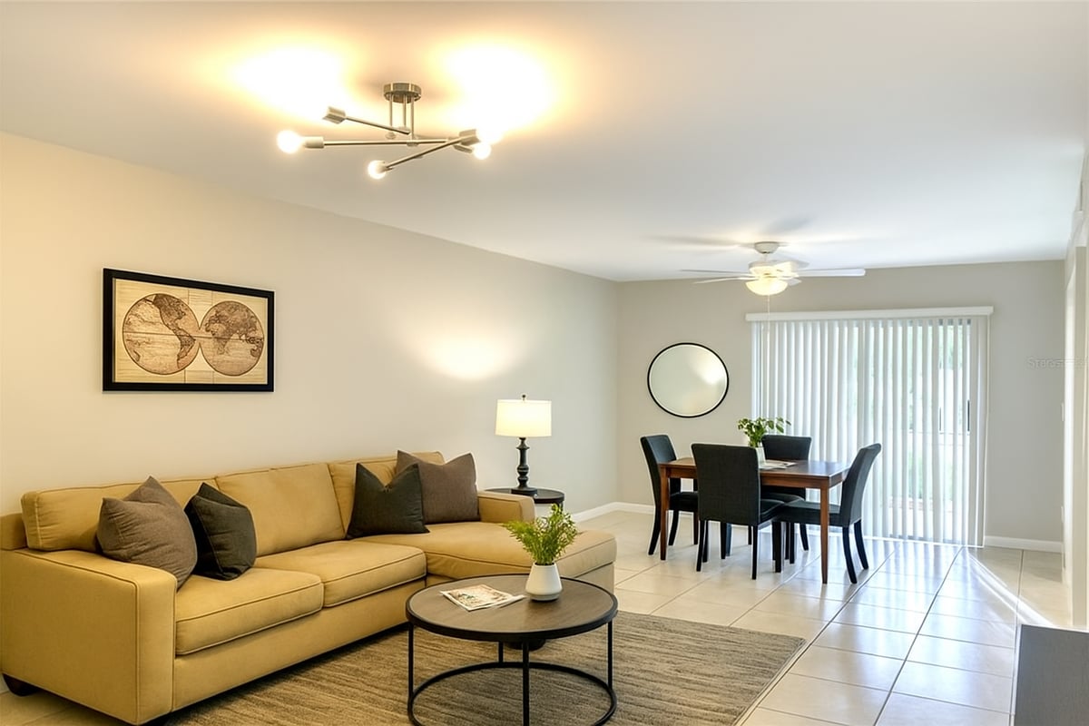 Foto principal - 729 NW 92nd Ave