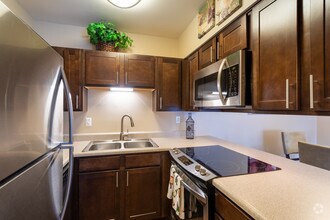 2BR, 1BA - 900 SF Model - Whisper Hollow Apartments