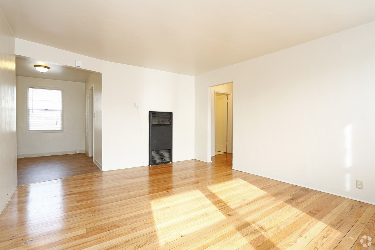 Foto principal - WCM Properties