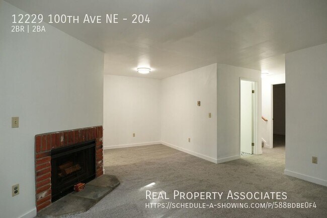 Foto del edificio - Spacious two bedroom condominium with a wo...