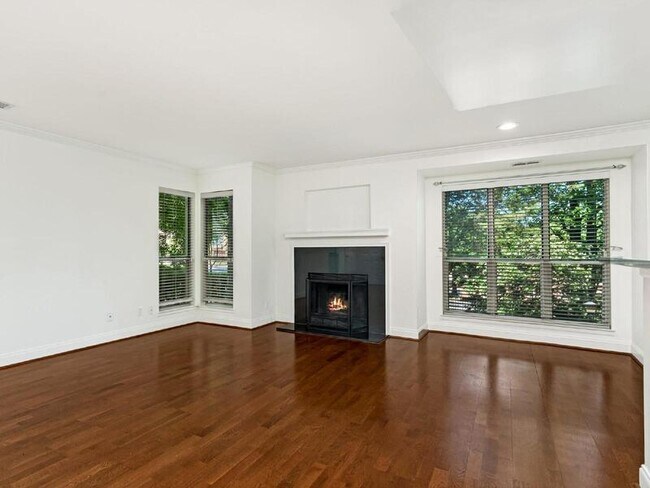 Foto del edificio - 2506 Cranbrook Ln