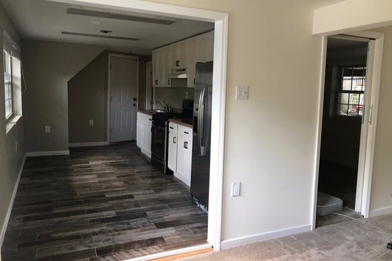 35 W Broadway, Port Jefferson Station, NY 11776 Apartments Port Jefferson Station, NY