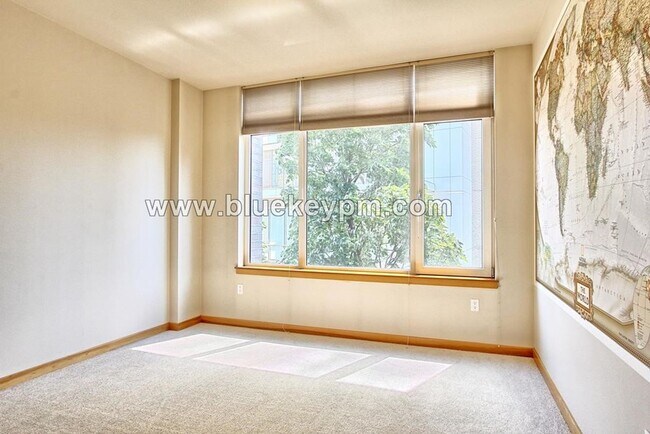 Foto del edificio - #207- 1 Bed 1 Bath Condo in the Pearl District