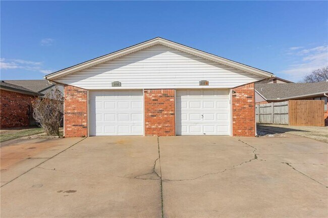 Building Photo - 1409 Sequoyah Ave