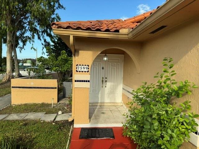 Foto del edificio - 7599 W 4th Ct