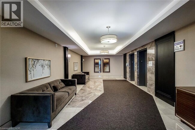 Building Photo - 101 Shoreview Pl