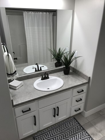 Foto del edificio - 644 N Preserve Dr