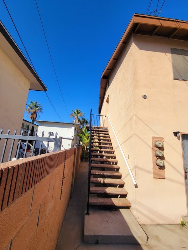 Foto del edificio - 8158 McKinley Ave