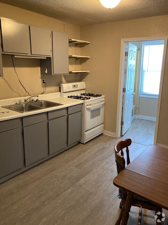 Houses For Rent in Galesburg IL 4 Homes