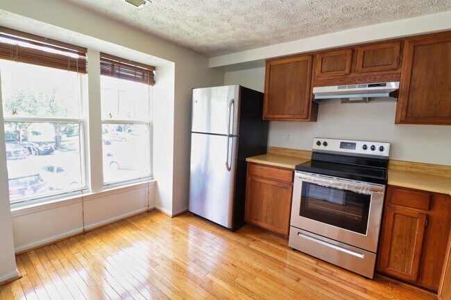 Building Photo - 229 Red Jade Dr